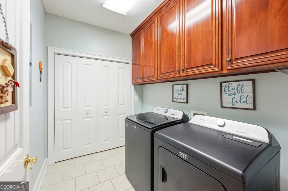 140 Honeysuckle RD NW Milledgeville, GA 31061