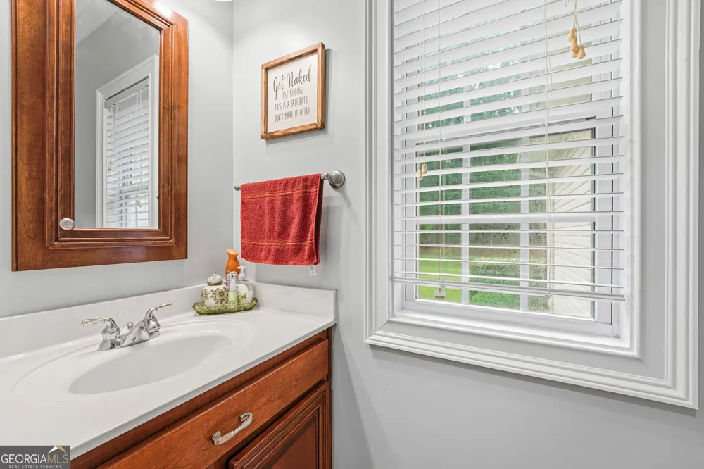 140 Honeysuckle RD NW Milledgeville, GA 31061