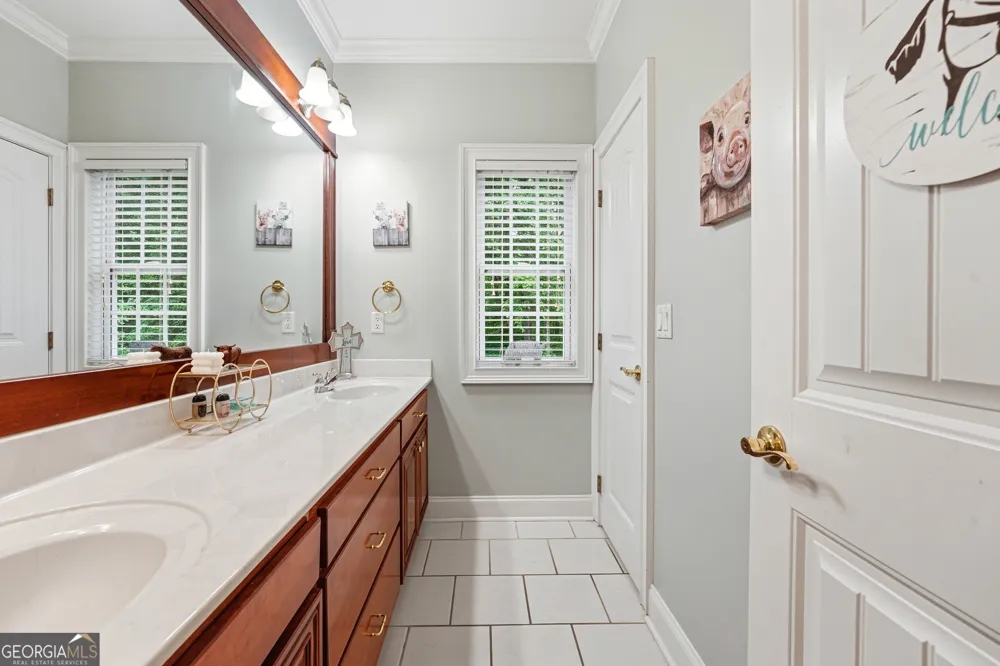 140 Honeysuckle RD NW Milledgeville, GA 31061