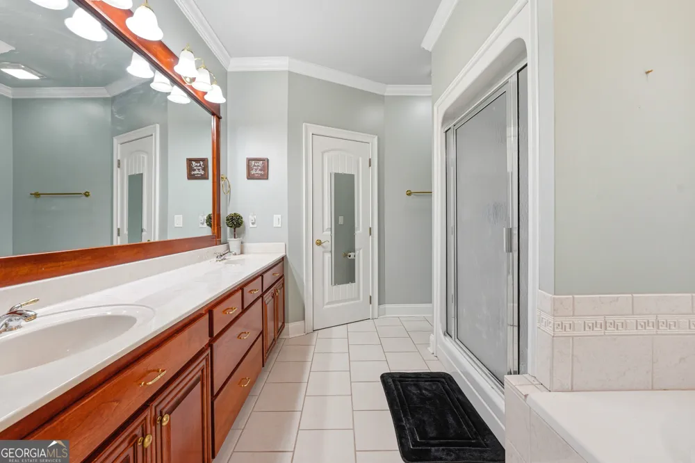 140 Honeysuckle RD NW Milledgeville, GA 31061