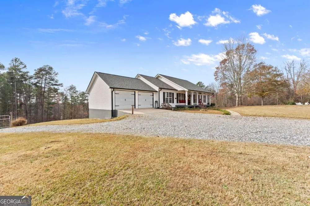 4264 Highway 105 Baldwin, GA 30511