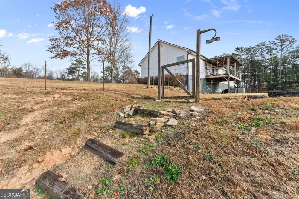 4264 Highway 105 Baldwin, GA 30511