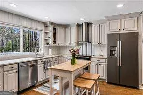 12 Providence WAY Milton, GA 30004