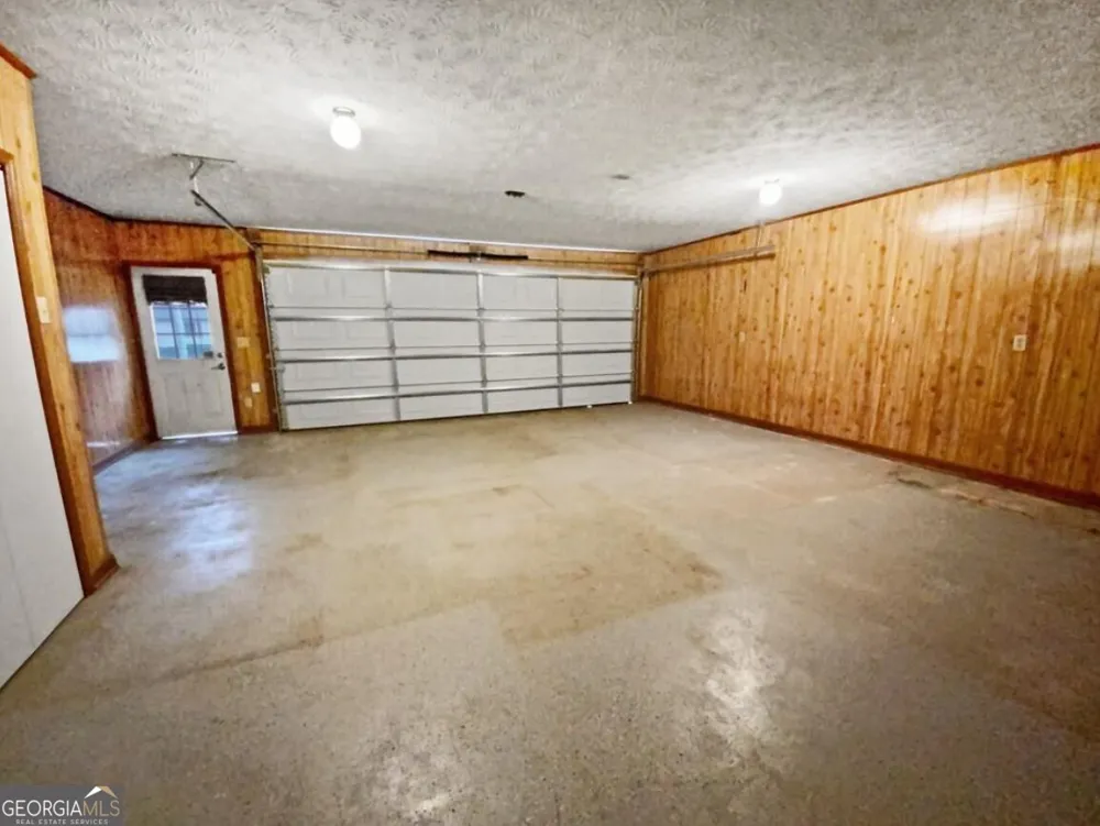690 Kirkus DR SE Conyers, GA 30094