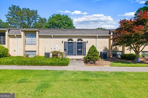 5400 Roswell RD