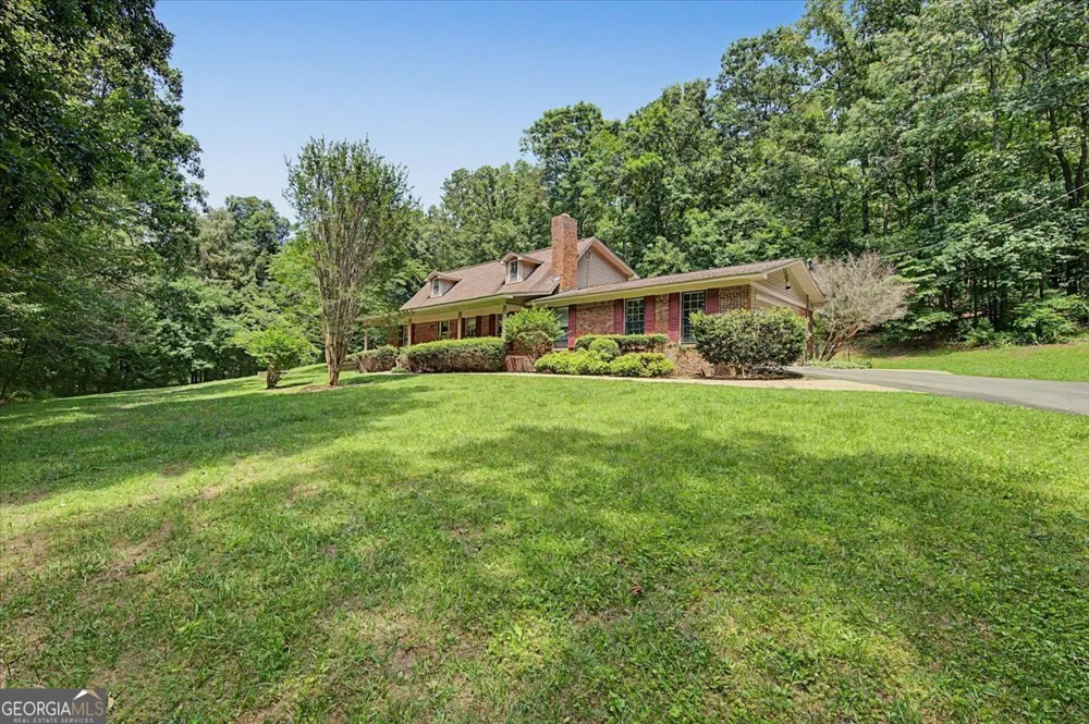 403 S SEQUOYAH CIR NE Calhoun, GA 30701