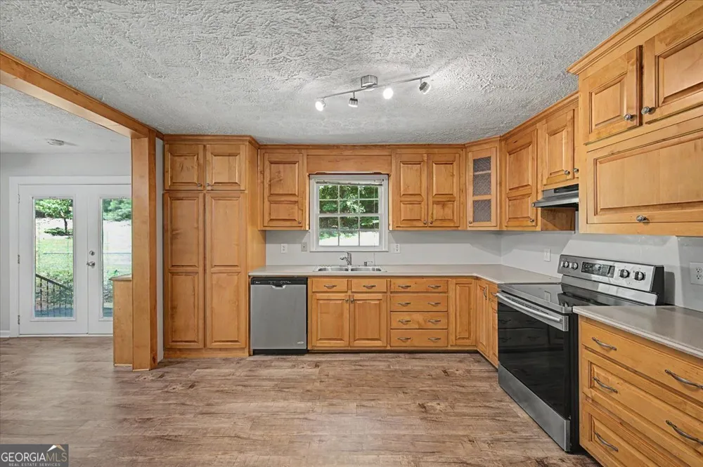 403 S SEQUOYAH CIR NE Calhoun, GA 30701