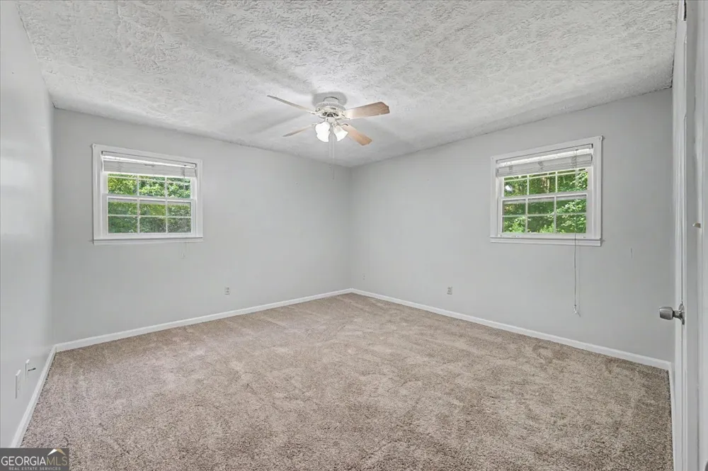 403 S SEQUOYAH CIR NE Calhoun, GA 30701