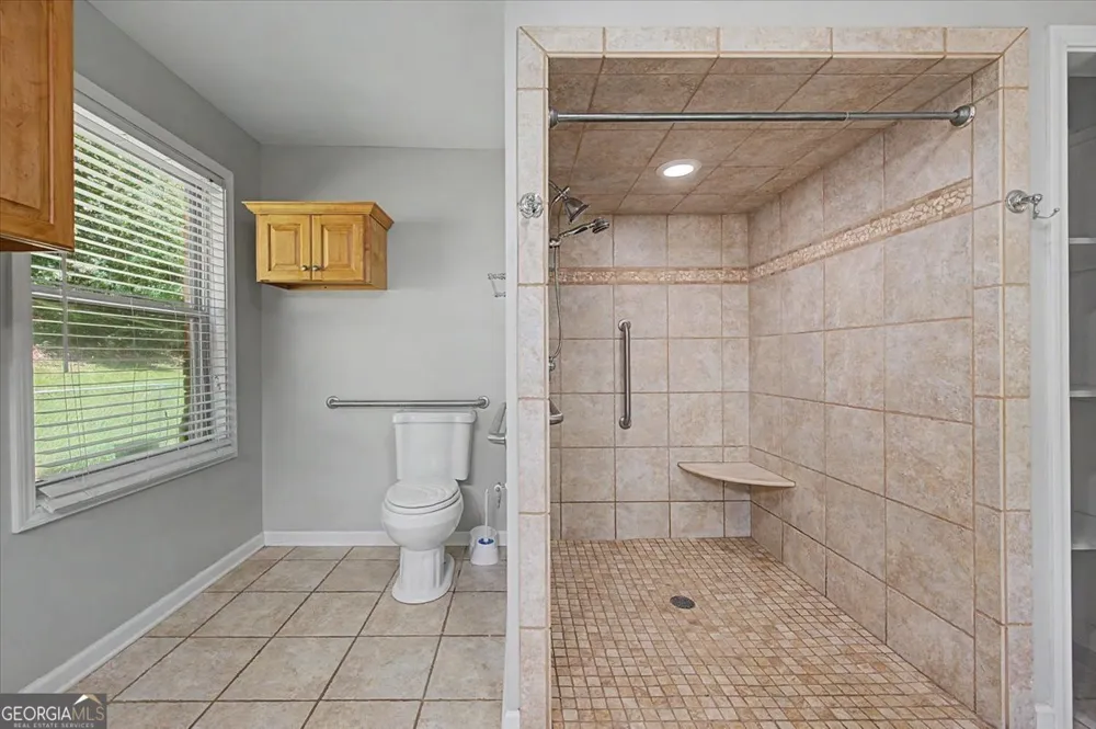 403 S SEQUOYAH CIR NE Calhoun, GA 30701