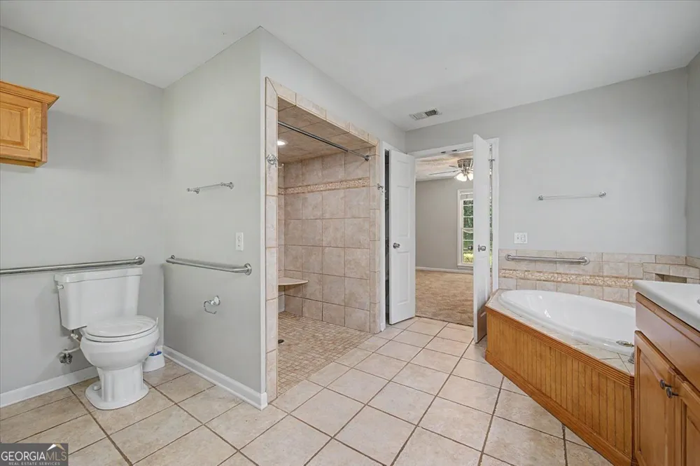 403 S SEQUOYAH CIR NE Calhoun, GA 30701