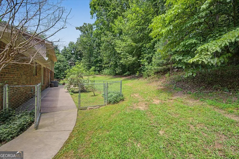 403 S SEQUOYAH CIR NE Calhoun, GA 30701