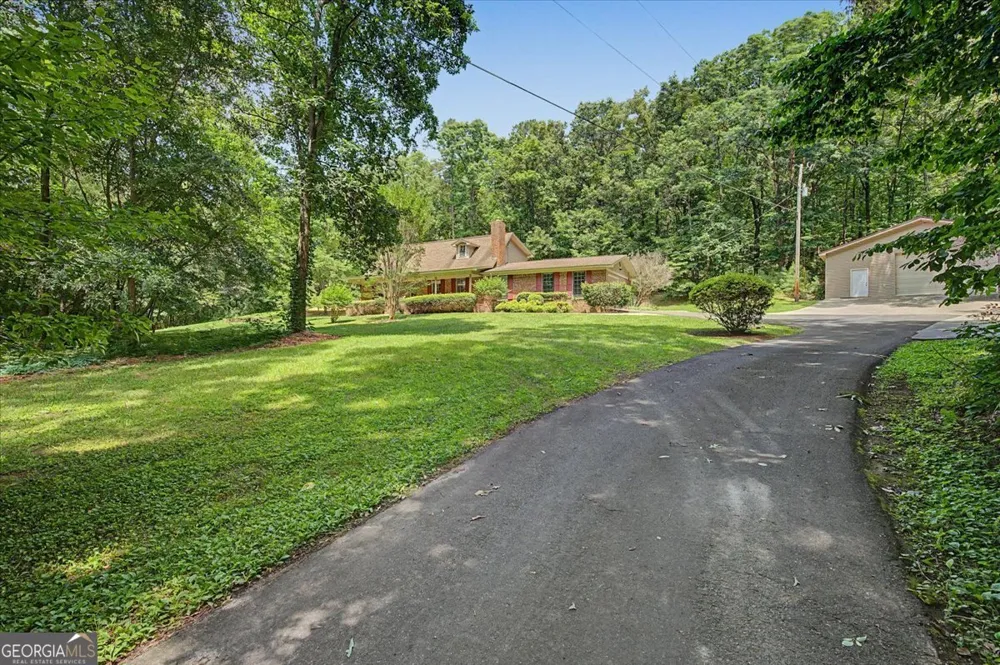 403 S SEQUOYAH CIR NE Calhoun, GA 30701