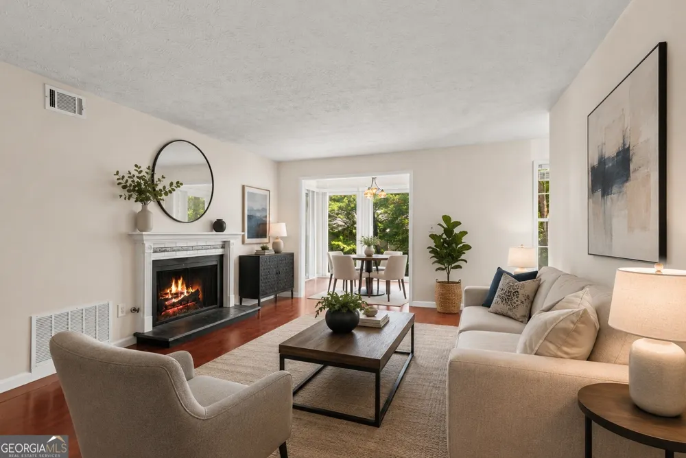 407 Natchez TRCE Sandy Springs, GA 30350