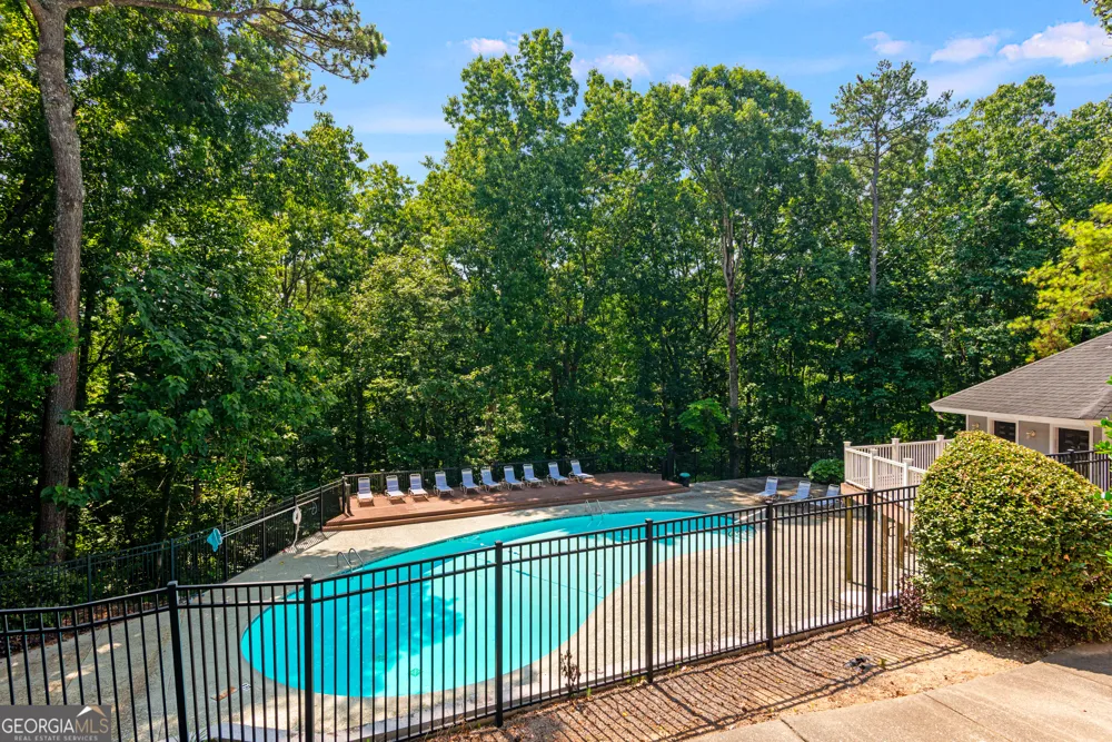 407 Natchez TRCE Sandy Springs, GA 30350