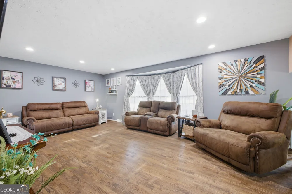 43 Ridgeview DR SE Silver Creek, GA 30173