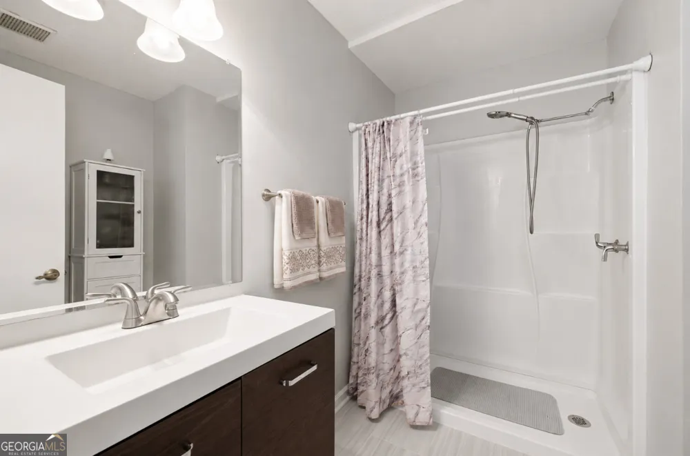 43 Ridgeview DR SE Silver Creek, GA 30173