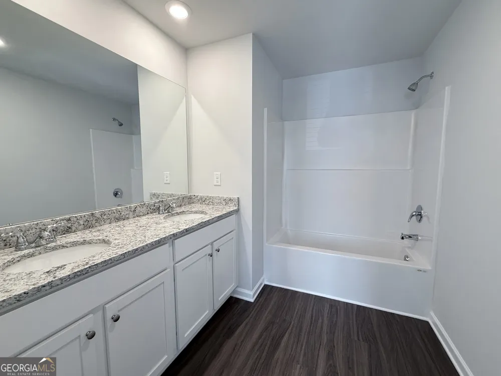 145 Red Oak TRL Milledgeville, GA 31061