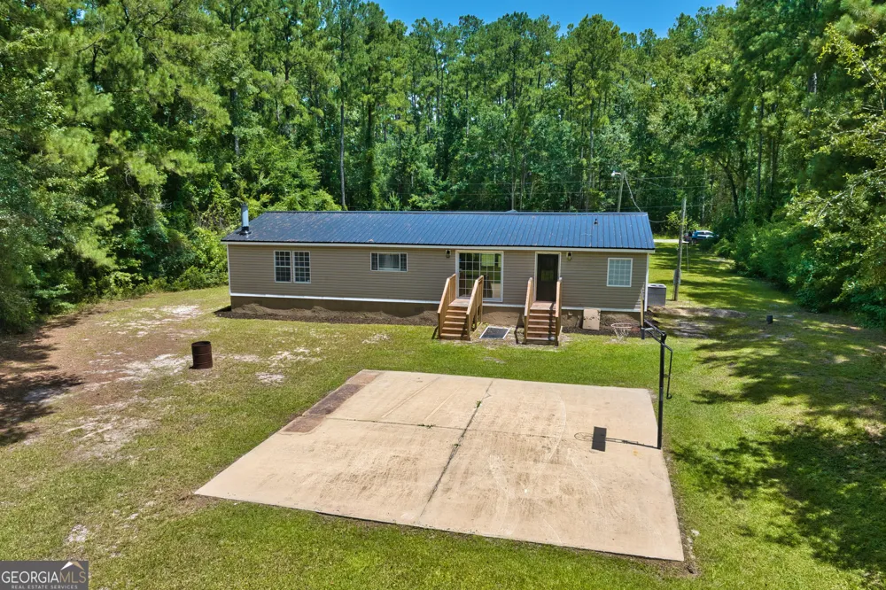 115 Melvin LN Kingsland, GA 31548