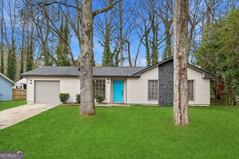 8185 Englewood TRL