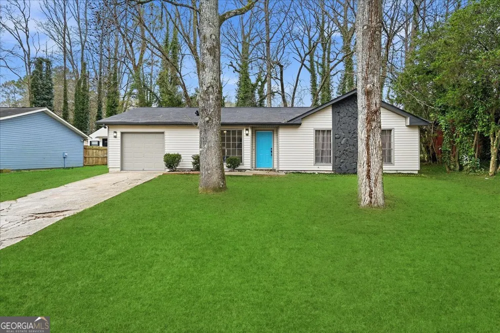 8185 Englewood TRL Riverdale, GA 30274