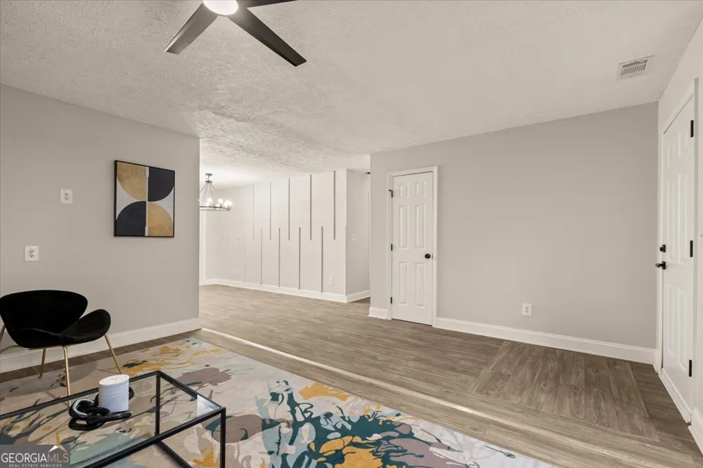 8185 Englewood TRL Riverdale, GA 30274