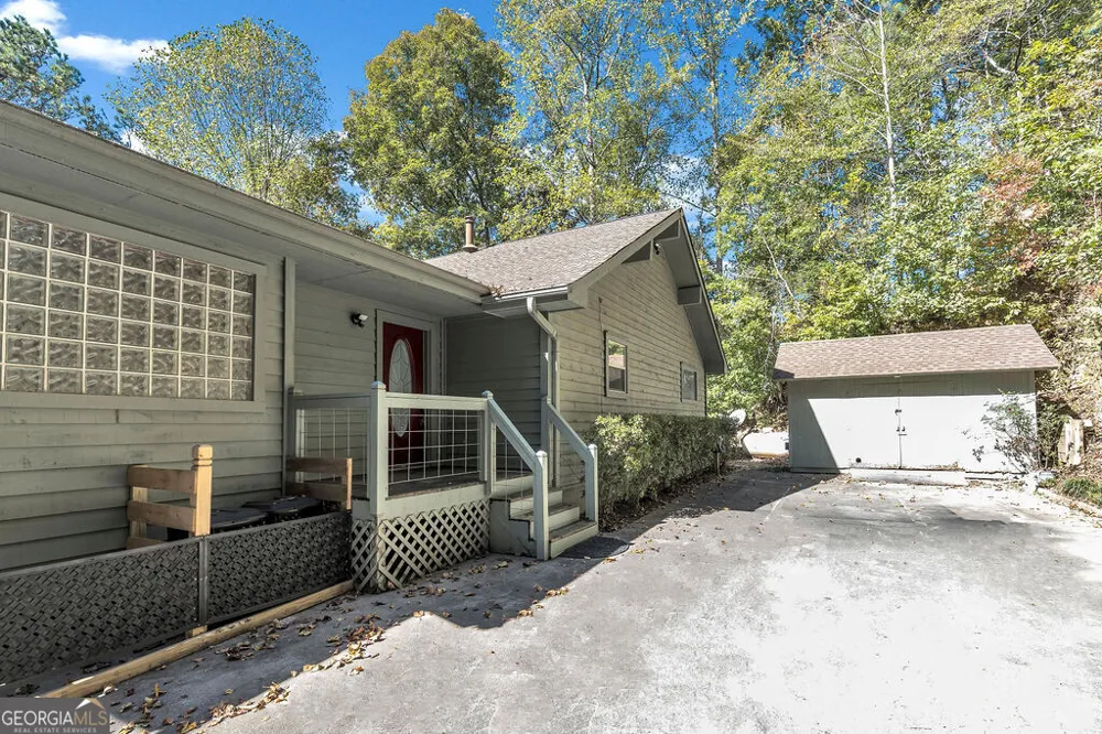 357 Johns WAY Talking Rock, GA 30175