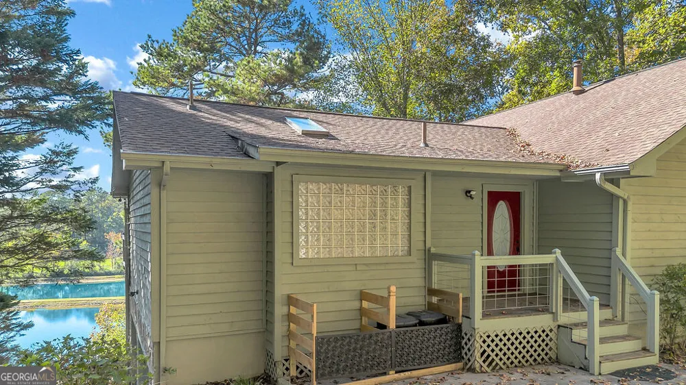 357 Johns WAY Talking Rock, GA 30175