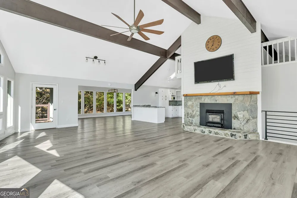 357 Johns WAY Talking Rock, GA 30175