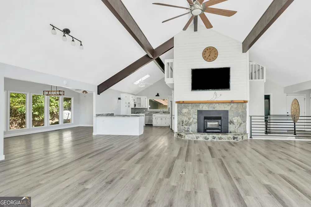 357 Johns WAY Talking Rock, GA 30175