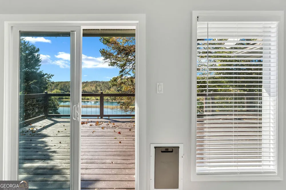 357 Johns WAY Talking Rock, GA 30175
