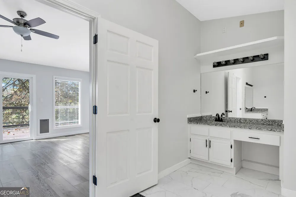 357 Johns WAY Talking Rock, GA 30175