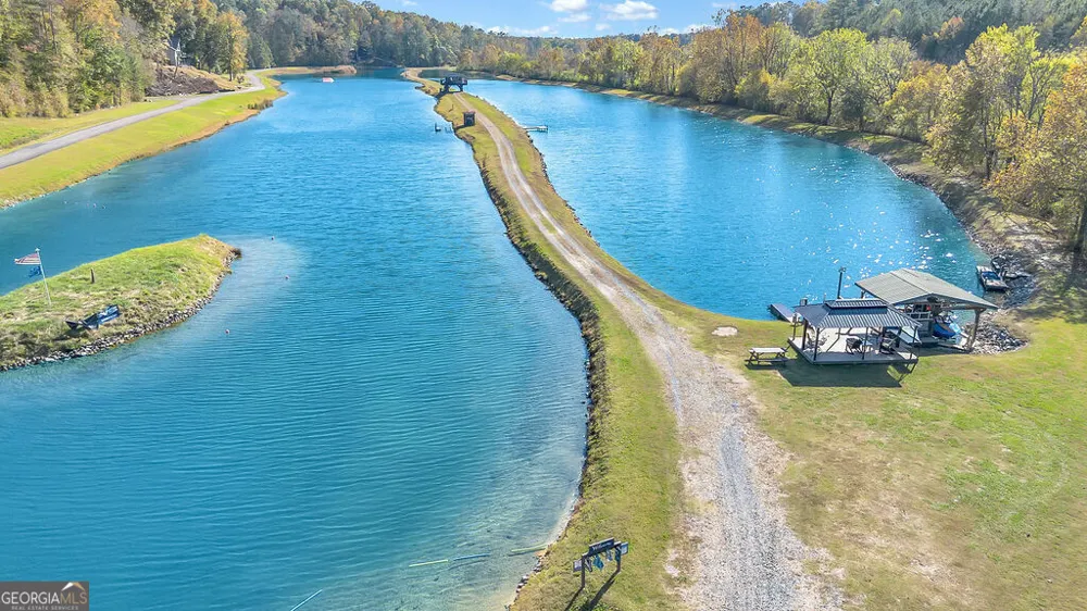 357 Johns WAY Talking Rock, GA 30175