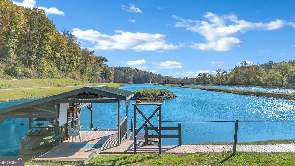 357 Johns WAY Talking Rock, GA 30175
