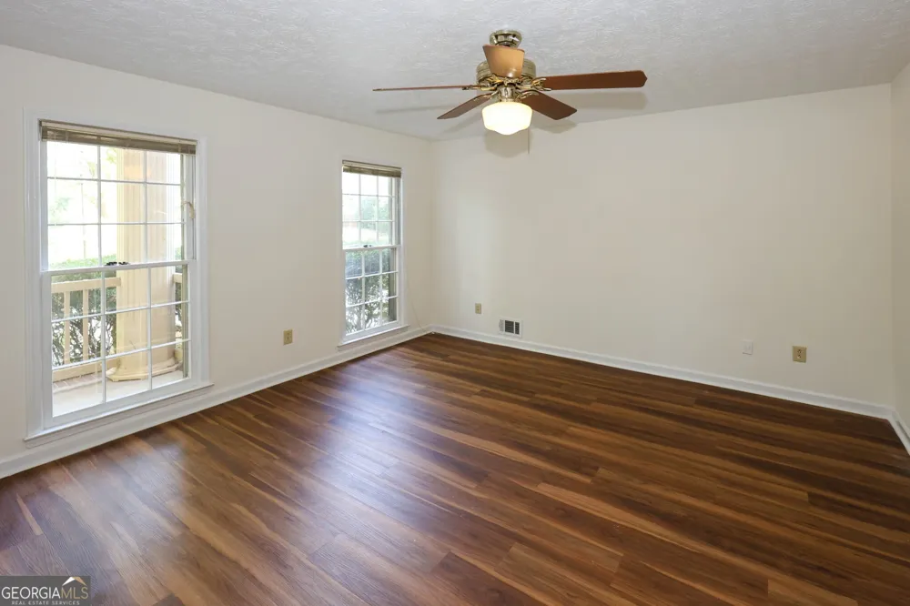 4128 Mayflower CT SW Lilburn, GA 30047