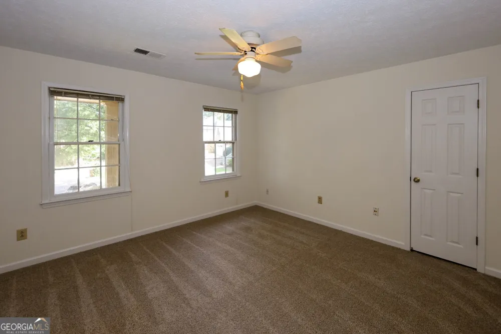 4128 Mayflower CT SW Lilburn, GA 30047
