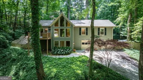 102 Vanessa DR SE