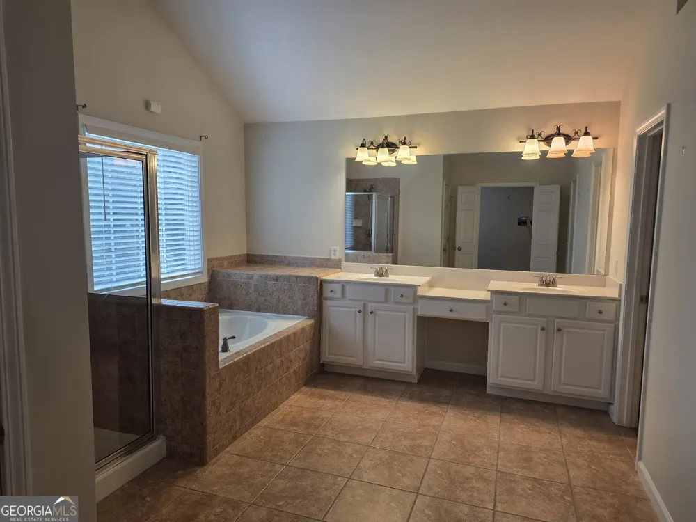 4213 Brentwood DR Buford, GA 30518