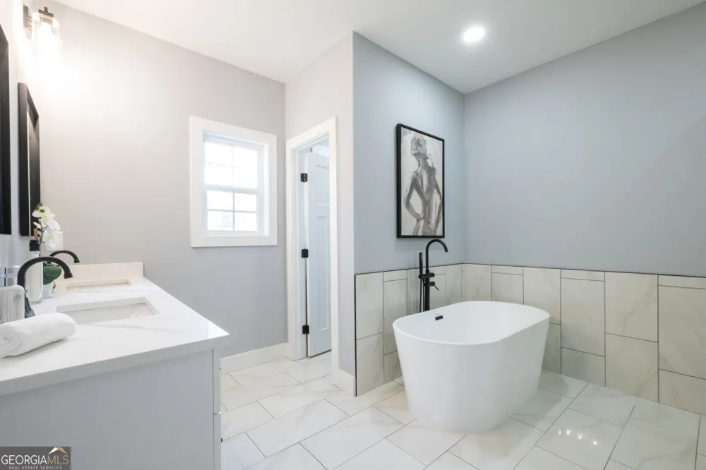 165 Strickland ST Fairburn, GA 30213