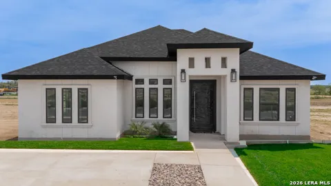 3129 Regina Dr