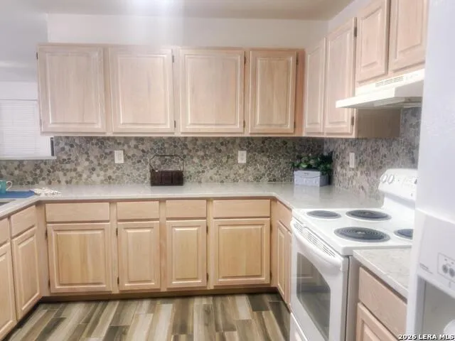 11727 DROUGHT PASS Helotes, TX 78023