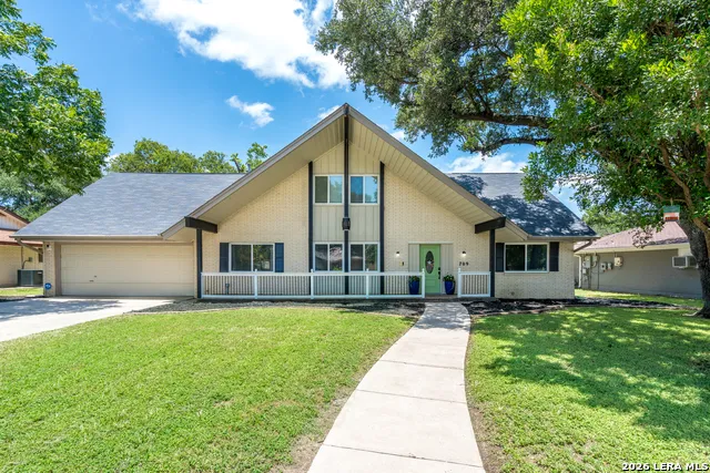 709 BALFOUR DR Windcrest, TX 78239