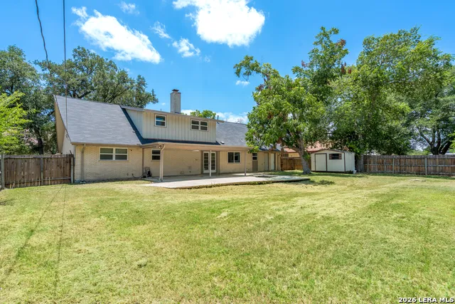 709 BALFOUR DR Windcrest, TX 78239