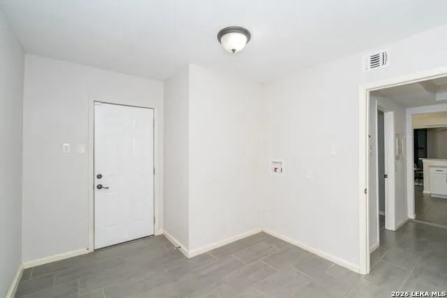 709 BALFOUR DR Windcrest, TX 78239