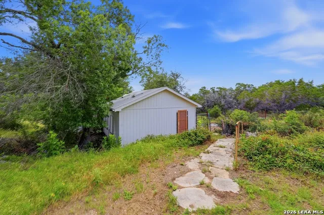 5621 Ranch Road 32 Blanco, TX 78606