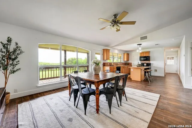 1267 RIVER BEND DR Blanco, TX 78606
