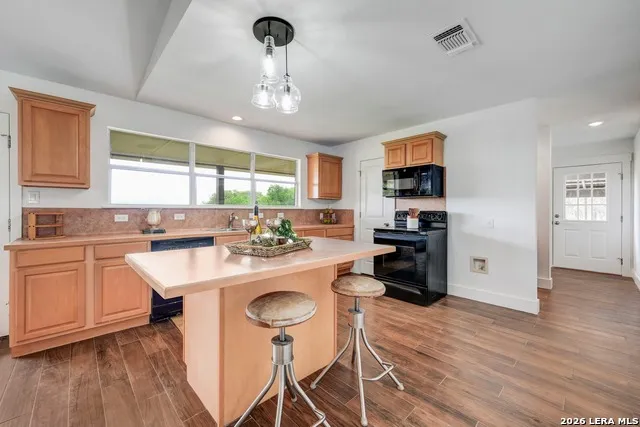 1267 RIVER BEND DR Blanco, TX 78606