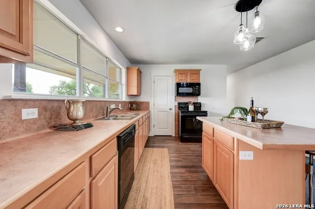 1267 RIVER BEND DR Blanco, TX 78606