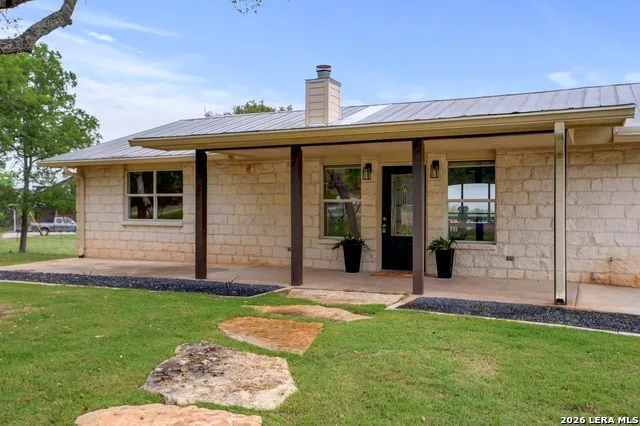 1267 RIVER BEND DR Blanco, TX 78606