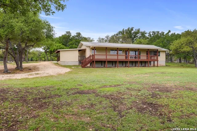 1267 RIVER BEND DR Blanco, TX 78606