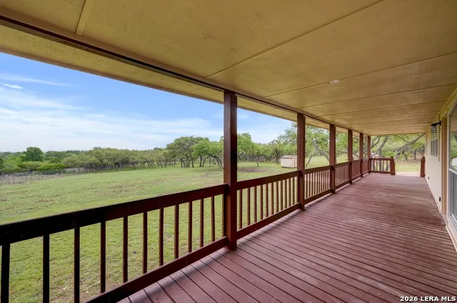 1267 RIVER BEND DR Blanco, TX 78606